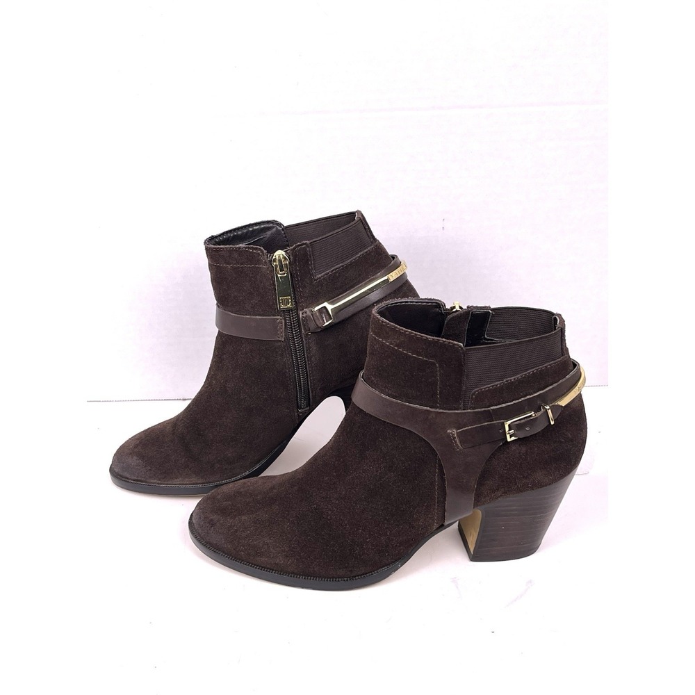 Ivanka Trump Brown Suede Ankle Boots Womens 7.5M Block Heel Side‎ Zip Buckle